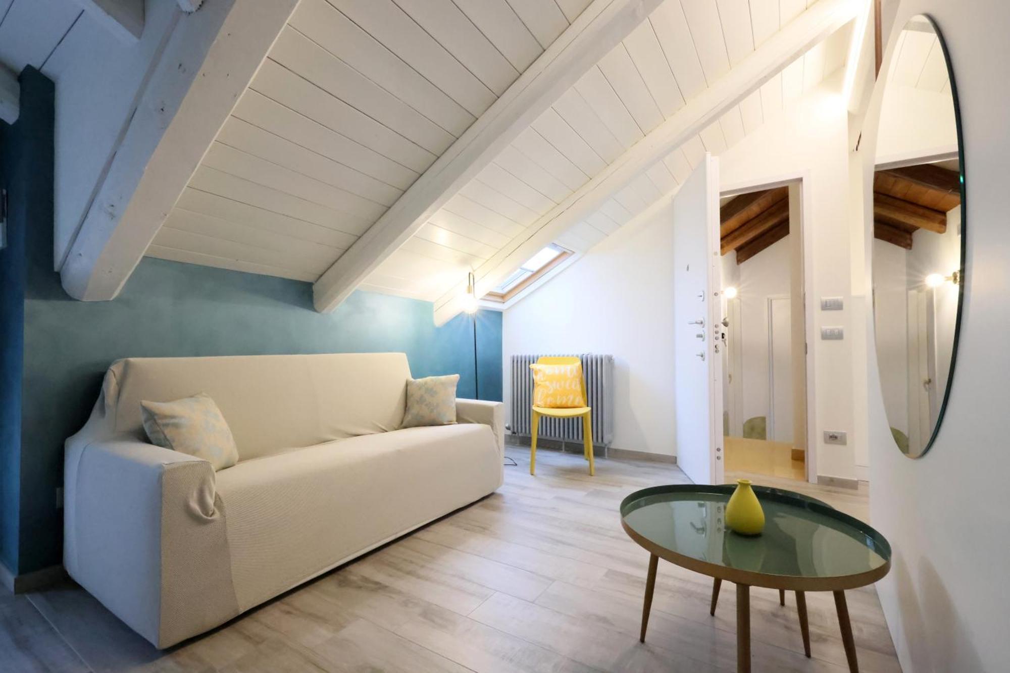 Palazzo Belli Bed and Breakfast Άλμπα Εξωτερικό φωτογραφία